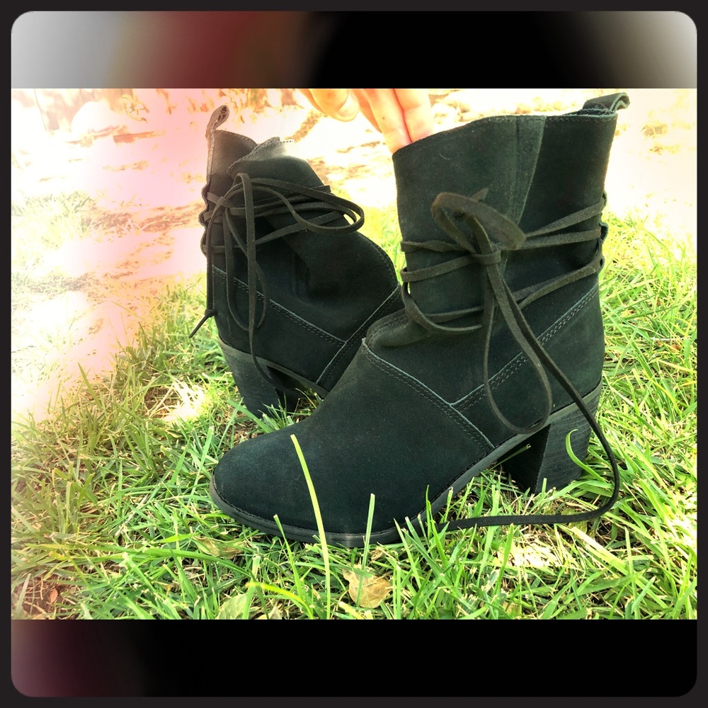 TOMS Suede Booties
